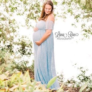 Gorgeous baby blue maternity dress